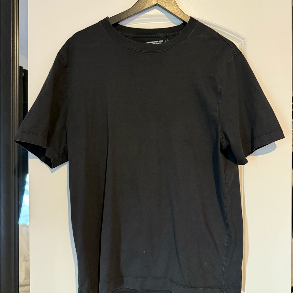 Abercrombie & Fitch Black Short Sleeve Tee